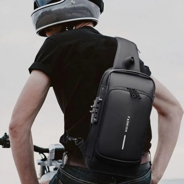 Anti-Theft USB Crossbody Shoulder Bag – Stylish and Secure Travel Companion