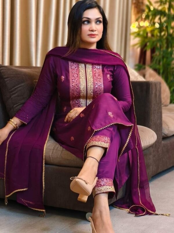 Naira Cut Linen Sequence Stitched Three Piece