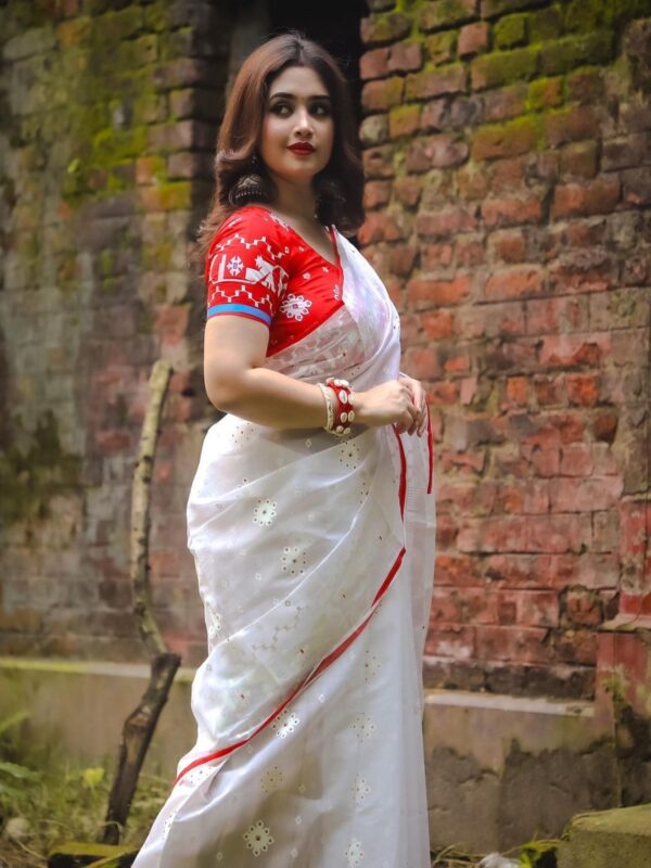 Skin print half silk saree